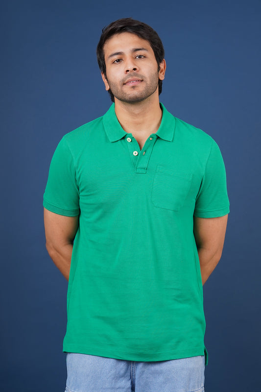 Men's green core pique polo t-shirt with pocket