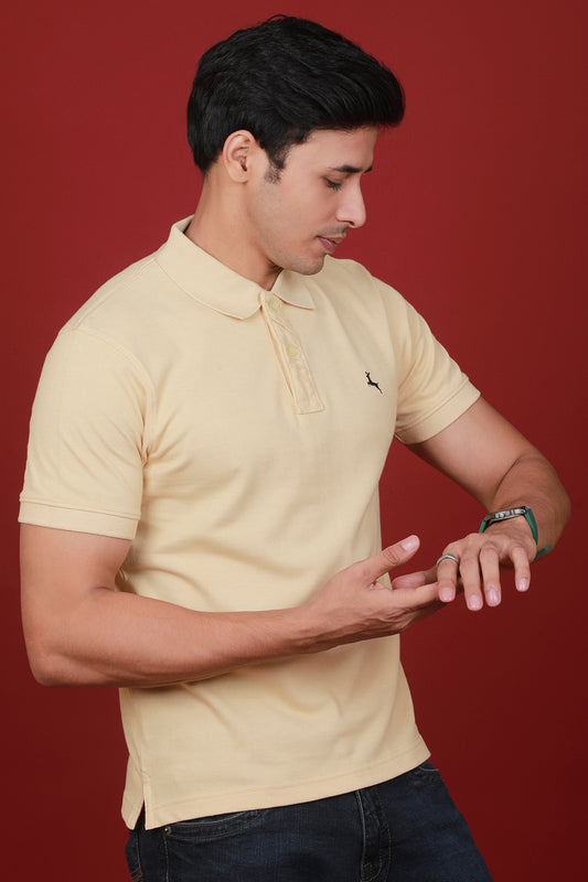 Men's Sandal Core Pique Polo T-shirt with Logo Embroidery